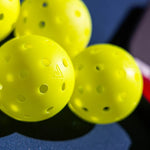 joola hc40 3 pickleballs usapa aproved

