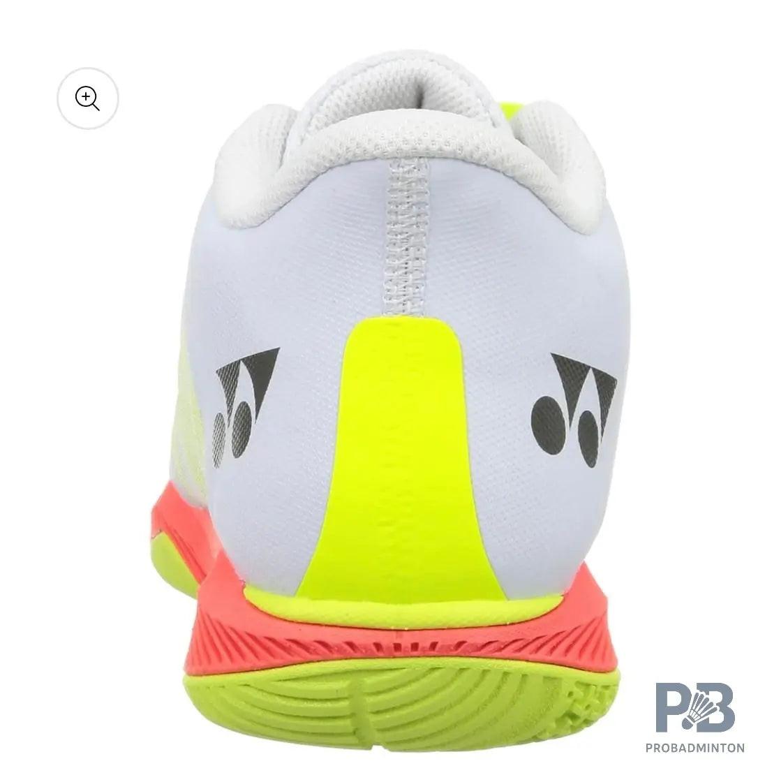 Yonex Comfort Z3 Wide Mid Power Cushion Badminton Shoes, White.