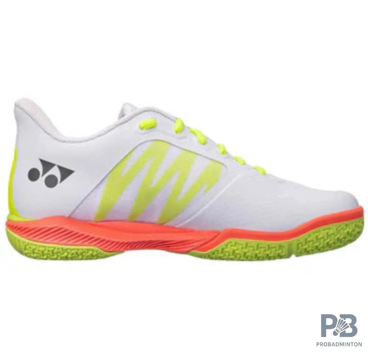 Yonex Comfort Z3 Wide Mid Power Cushion Badminton Shoes, White.