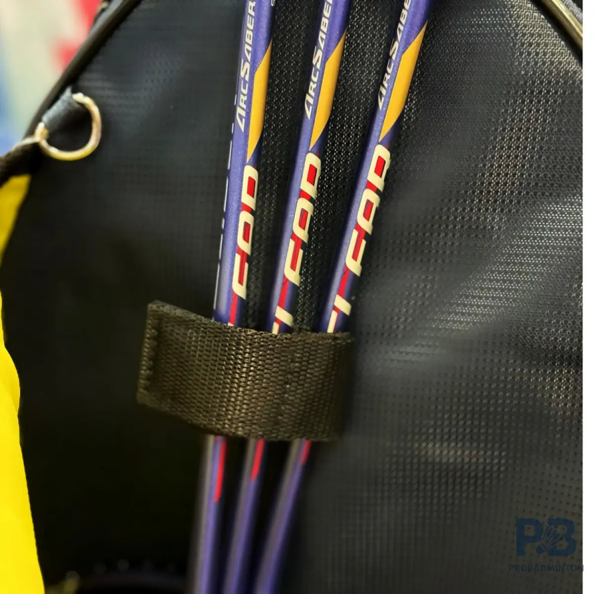 Yonex Club Sling Bag 23439D (In 2 colors).