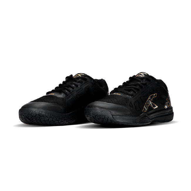 Hundred Blade Badminton Shoe | BLACK / GOLD.