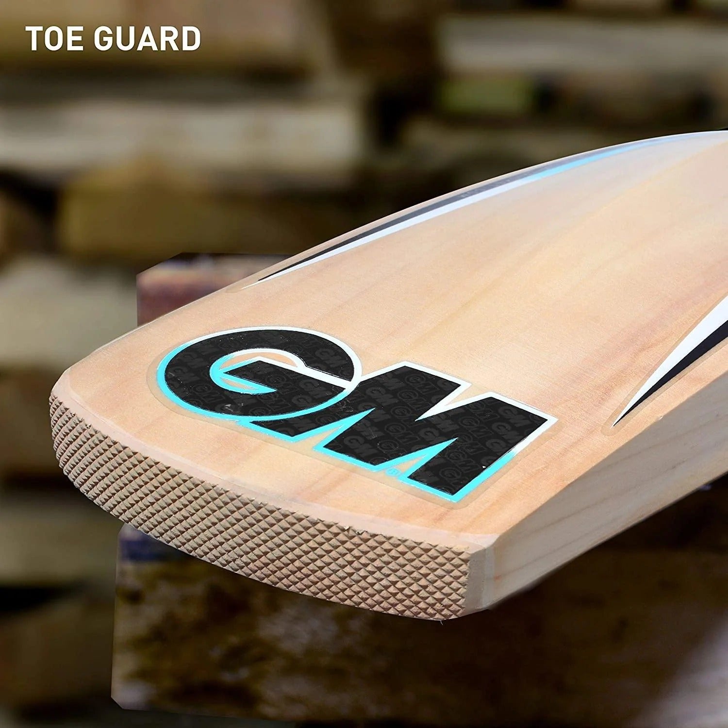 gm cricket bat diamond striker mid to low blede profil powrful bow

