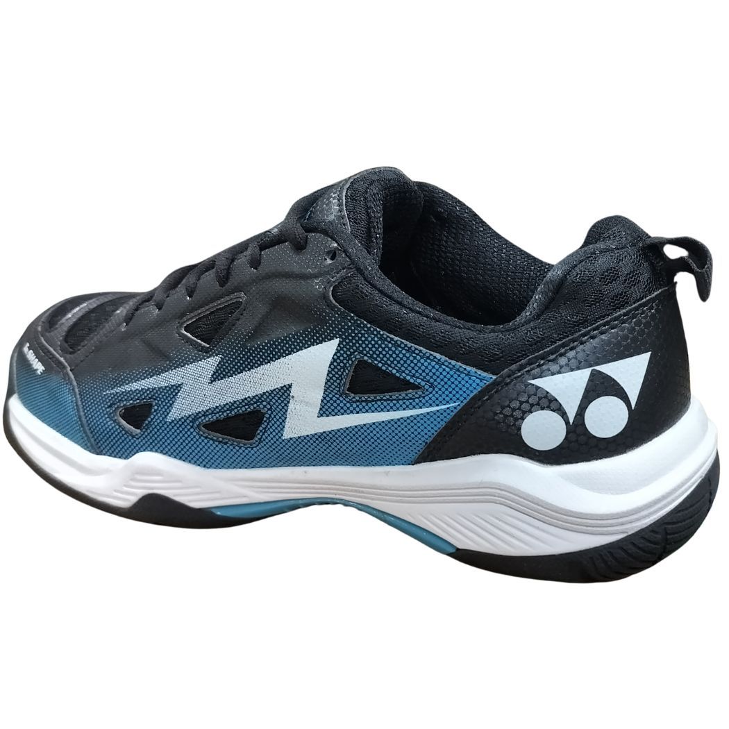yonx dominant 6i badmition shooz black blue